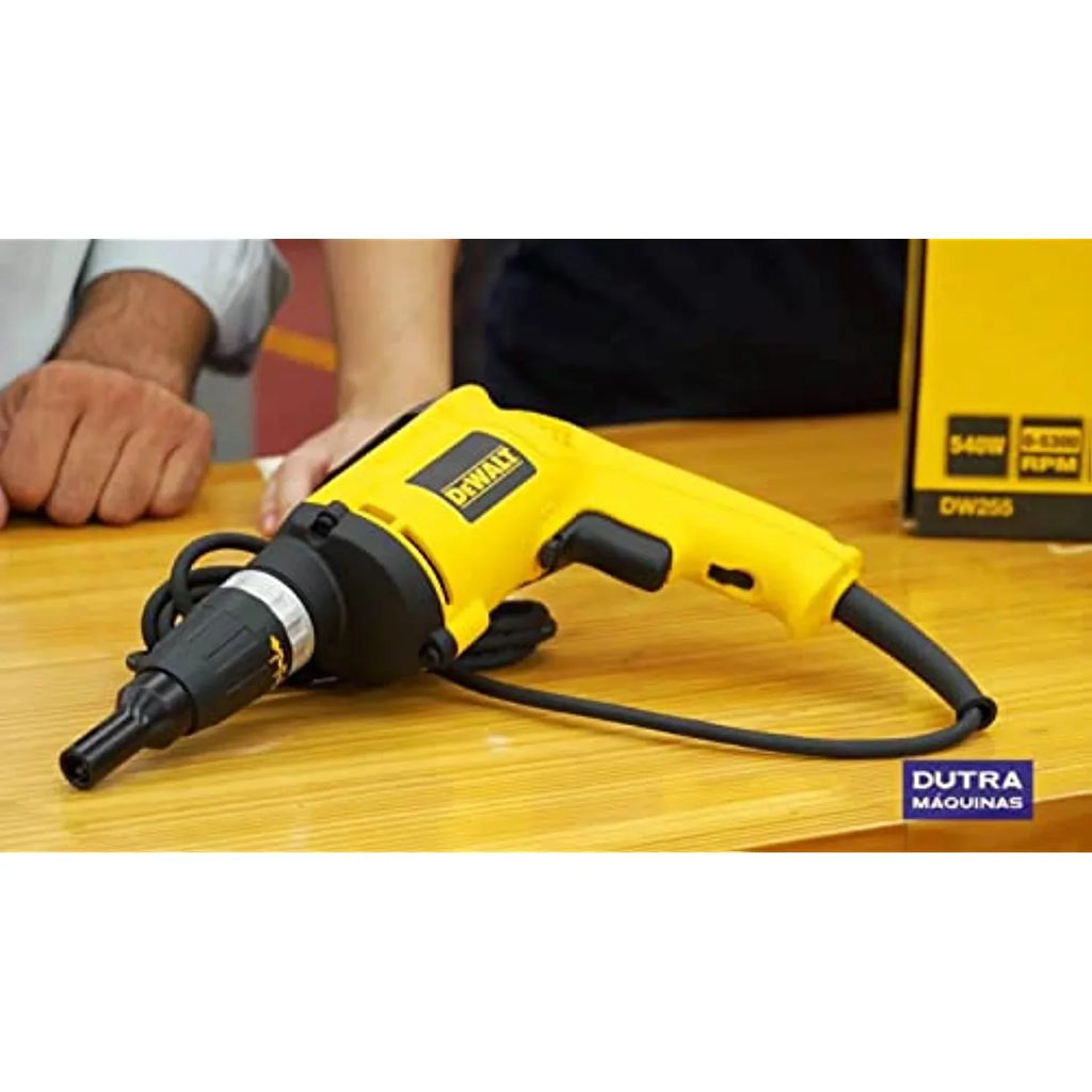 DeWalt Each (115-DW255) VSR Drywall Heavy-Duty Screwdriver, 6AMPS,