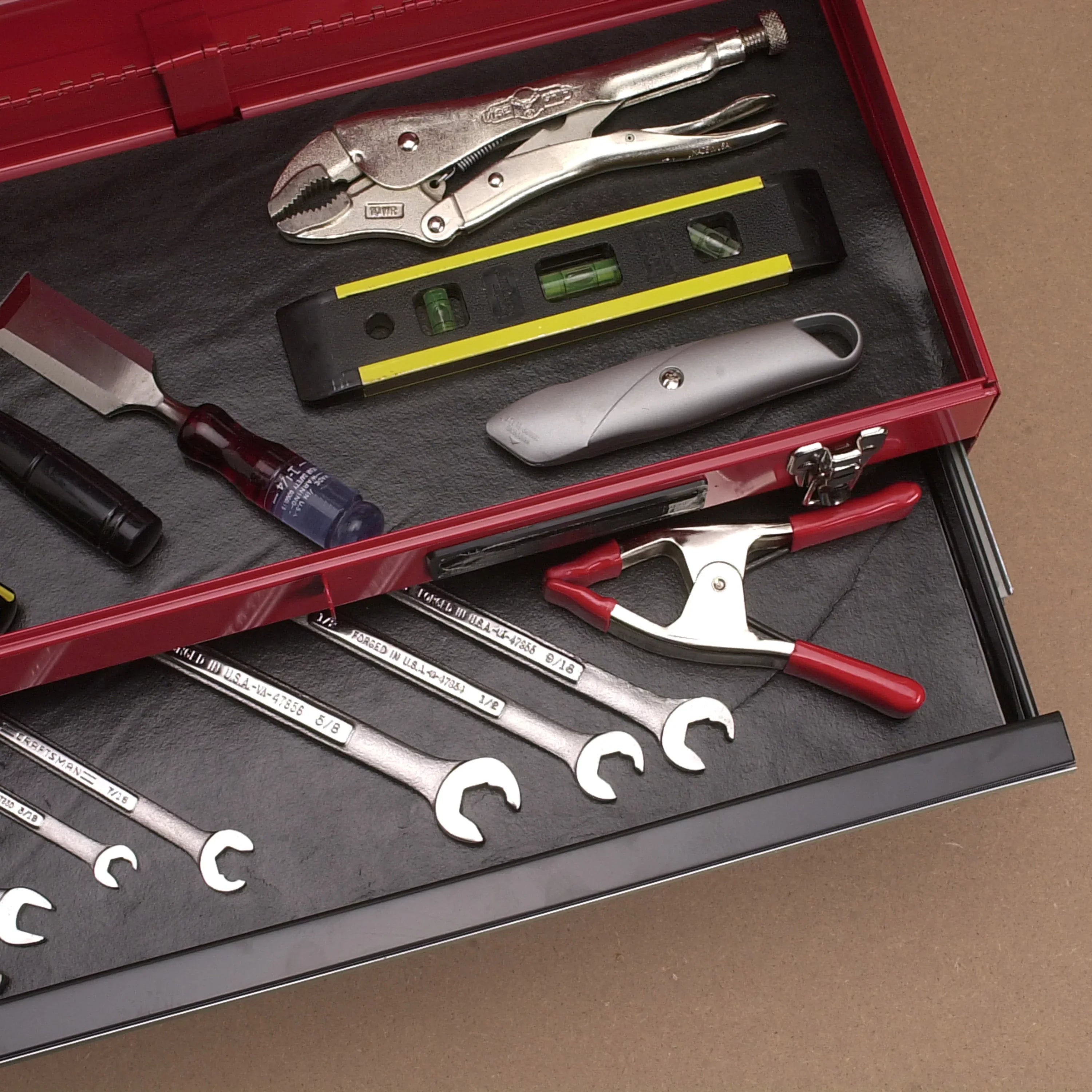 Tool 18 Box in. x 5 ft. EasyLiner Black Shelf Solid Grip Liner