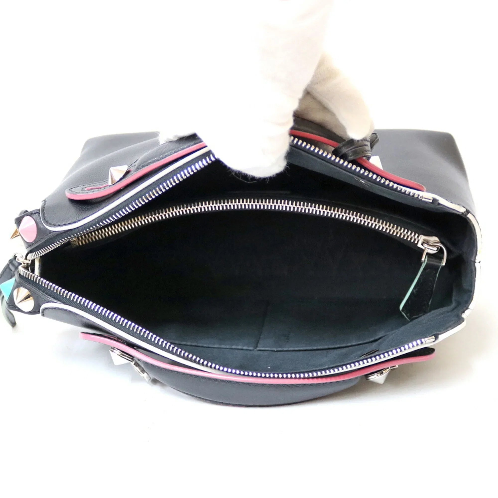 Leather (Fair) Bag The Pre-Owned Black Shoulder Women's FENDI By Way