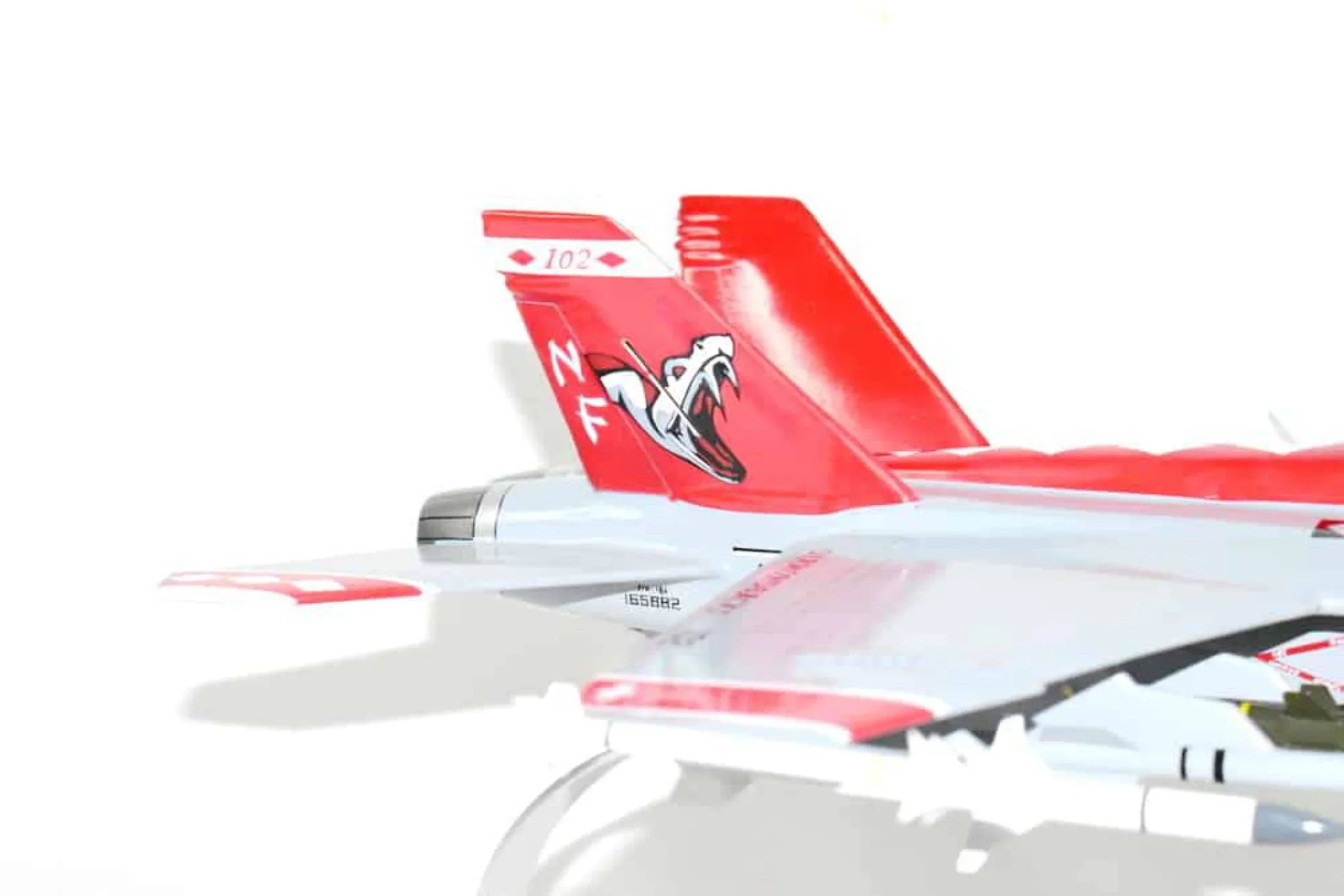 F/A-18F Fighter/Attack Mahogany, 1/40th (2005) VFA-102 Diamondbacks Model, (18) Navy, Scale,