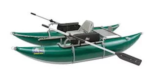 900 Pontoon Outcast - PAC Boat