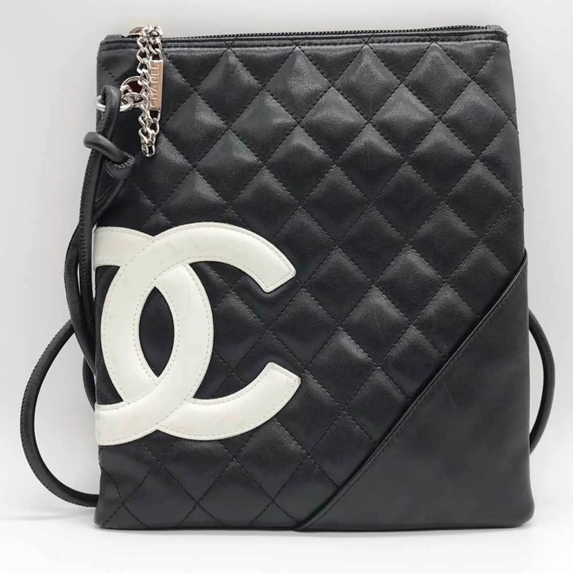 (Fair) Cambon Leather Pre-Owned CHANEL Black Bag Line 100s Shoulder