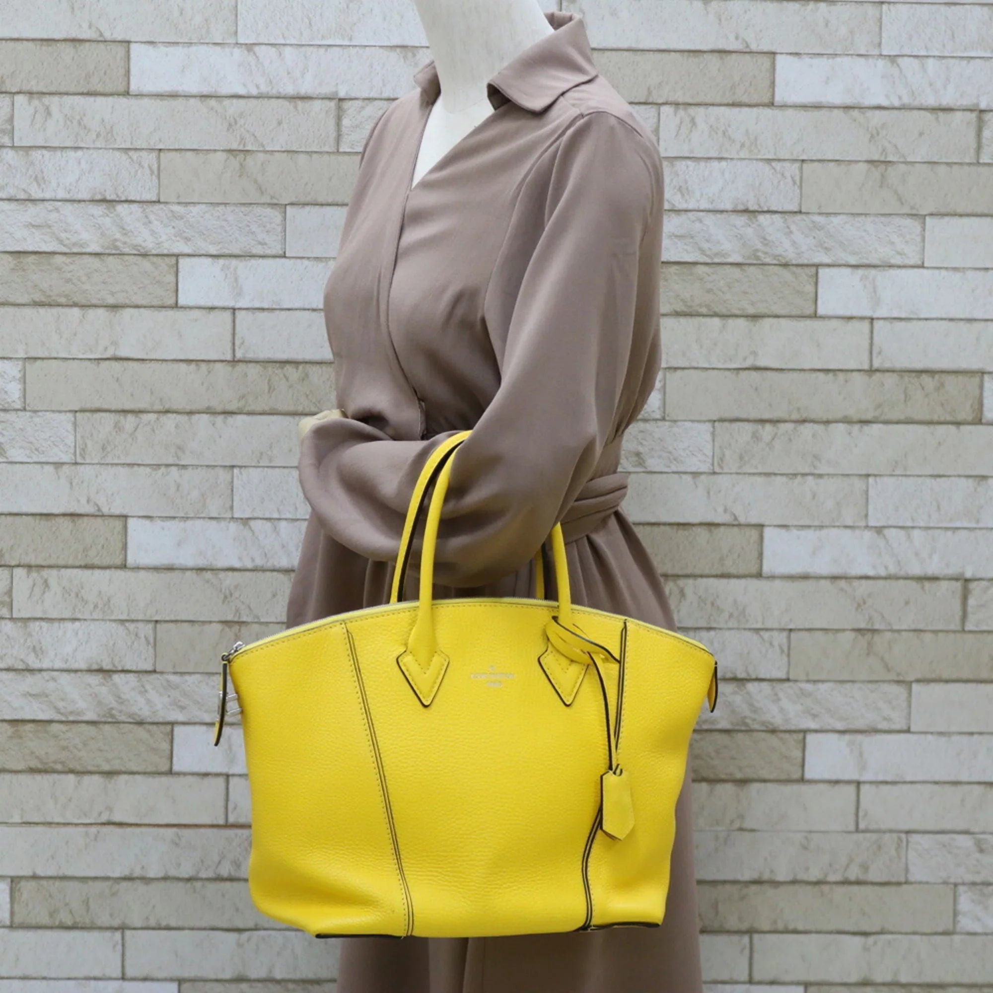 MM Pre-Owned Bag Women's M50026 (Good) Leather Shoulder LOUIS Rockit Parnasea VUITTON