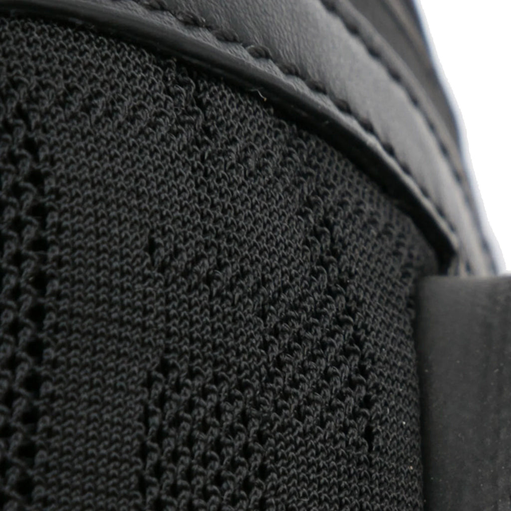 Fabric Unisex Authenticated (Good) Pre-Owned Pocket Black Bag Knit Neoprene FF Perforated Belt Fendi Vitello Grace