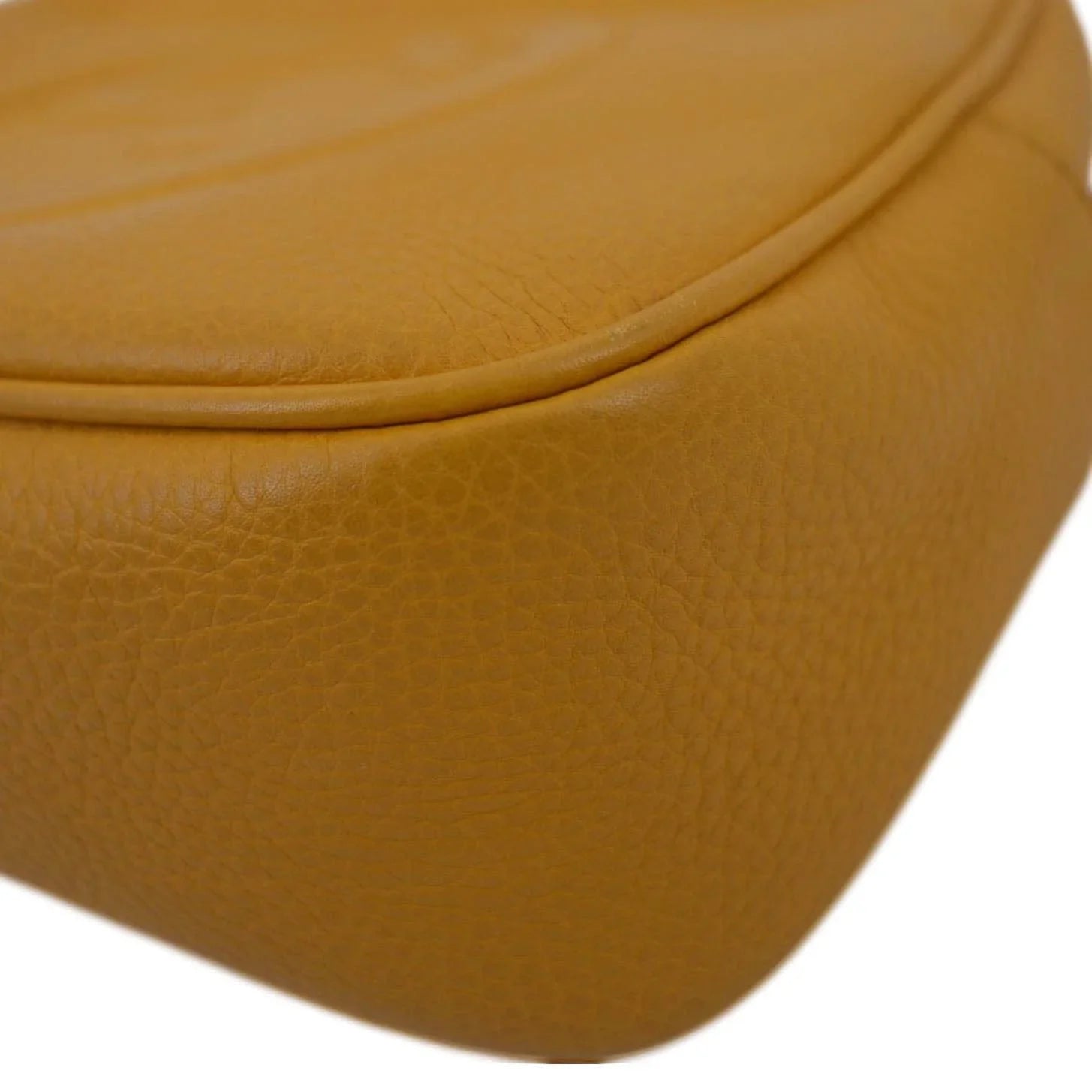Camera Pre-owned GUCCI Orange 308364 Crossbody Leather Soho Disco Bag