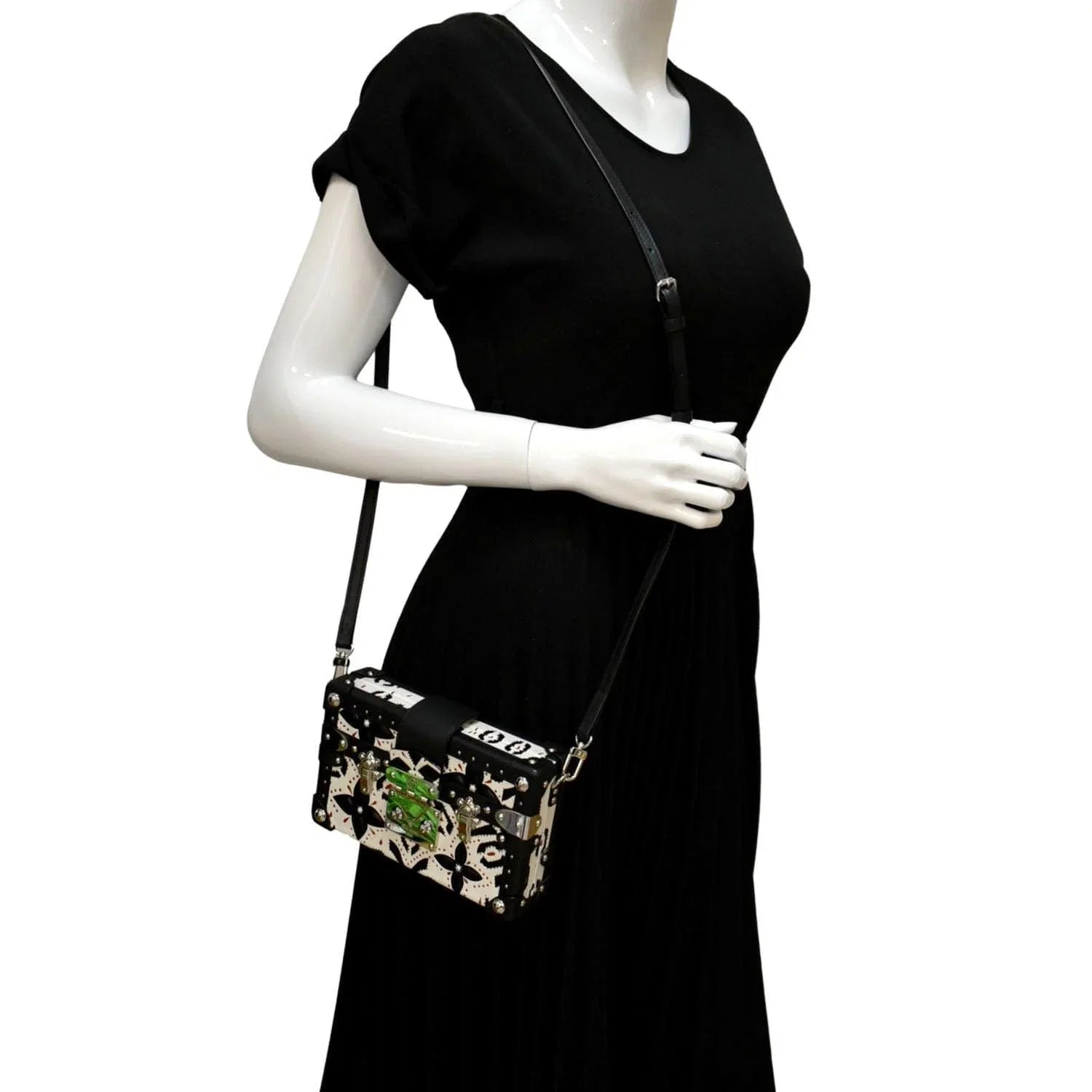 Malle Graphic Crossbody LOUIS Leather Petite Bag Print VUITTON Black/Multicolor Pre-owned