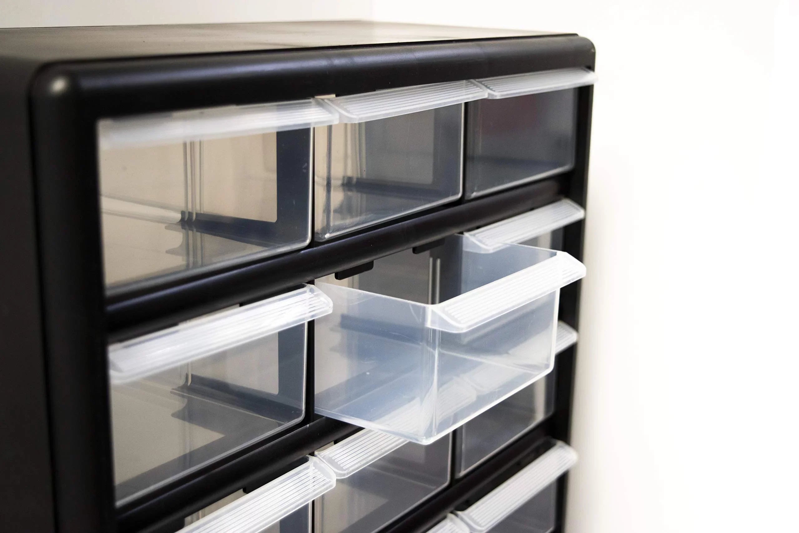 18 HA01018001 Parts Drawer Organizer Homak