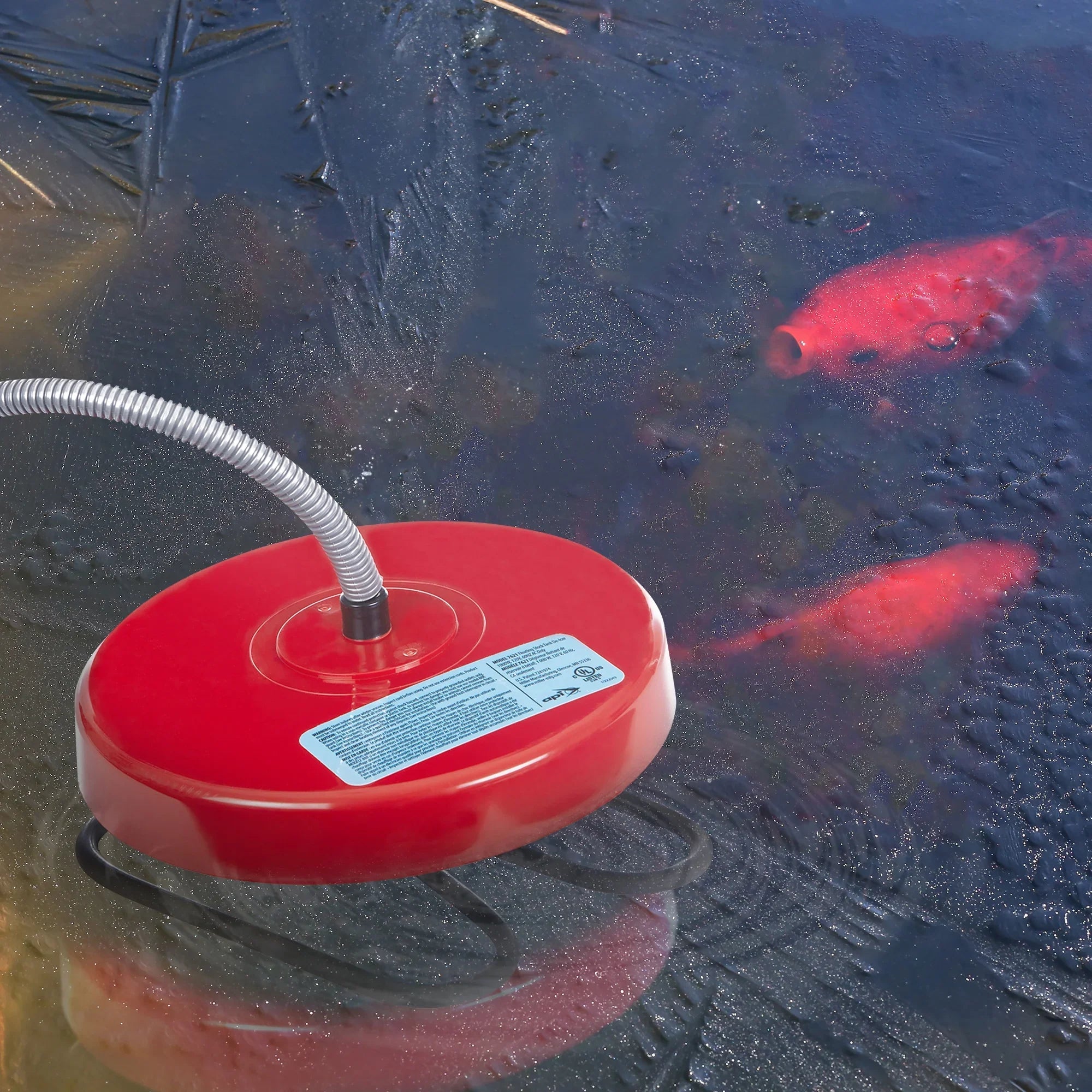Thermostatic Tank Winter Red Floating & API Heater, Stock 1000 Deicer Watt