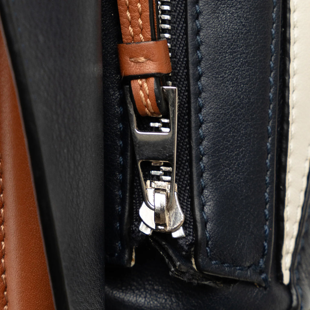 Satchel Puzzle Black Sailor Authenticated Unisex LOEWE Mini Pre-Owned Calf (Good) Leather