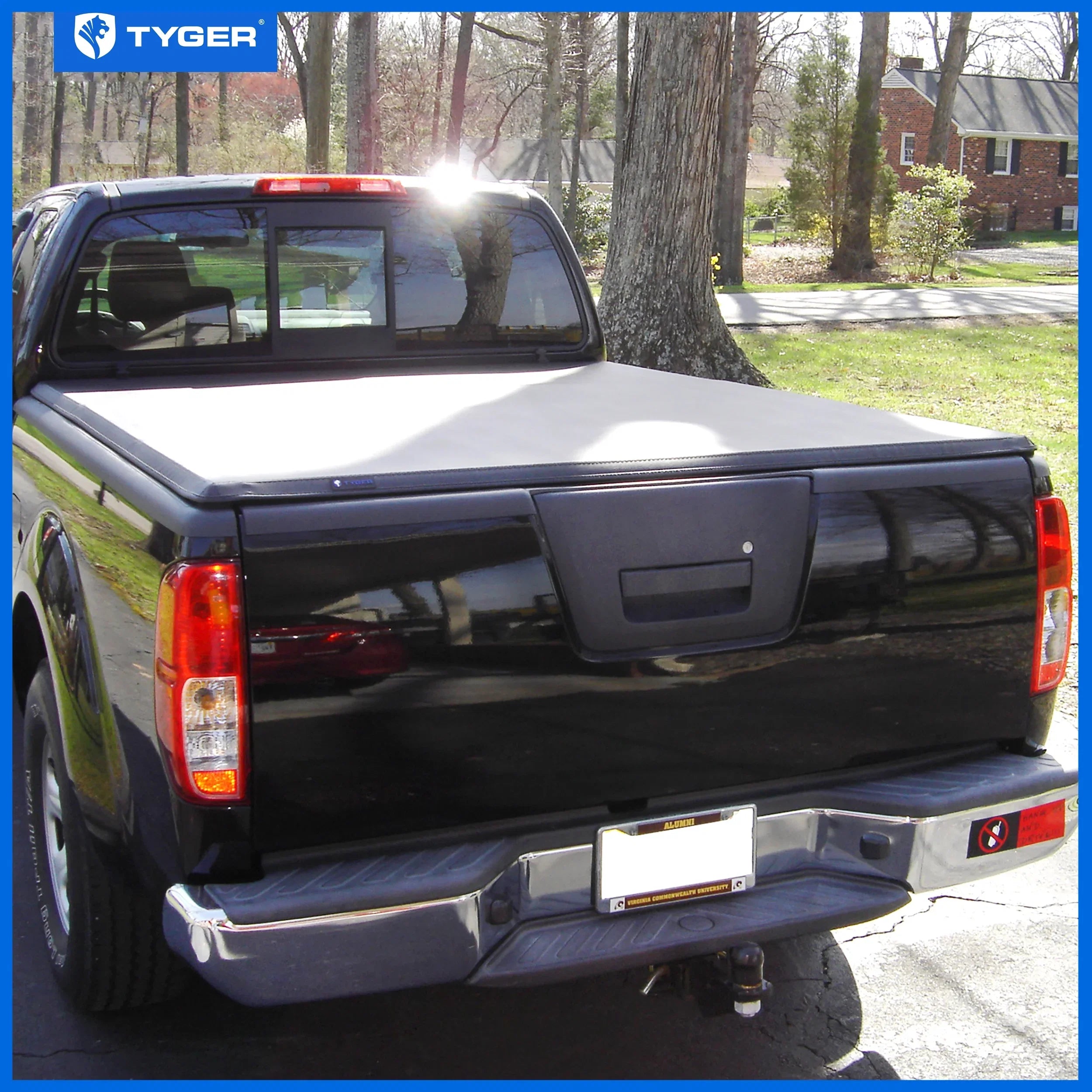 (73") with Bed Tyger Suzuki TG-BC3N1029 | | 2005-2021 2009-2012 Tri-fold Cover Soft Tonneau Auto Bed T3 Compatible Frontier; 6' Equator Truck Nissan