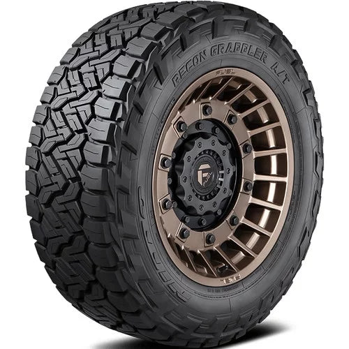 All-Terrain Trail Ram LT A/T Silverado 1500 HFE, Chevrolet Tire 4 275/60R20 123S Boss Grr Nitto 2019-23 1500 New 2016-18 Recon - Fits: