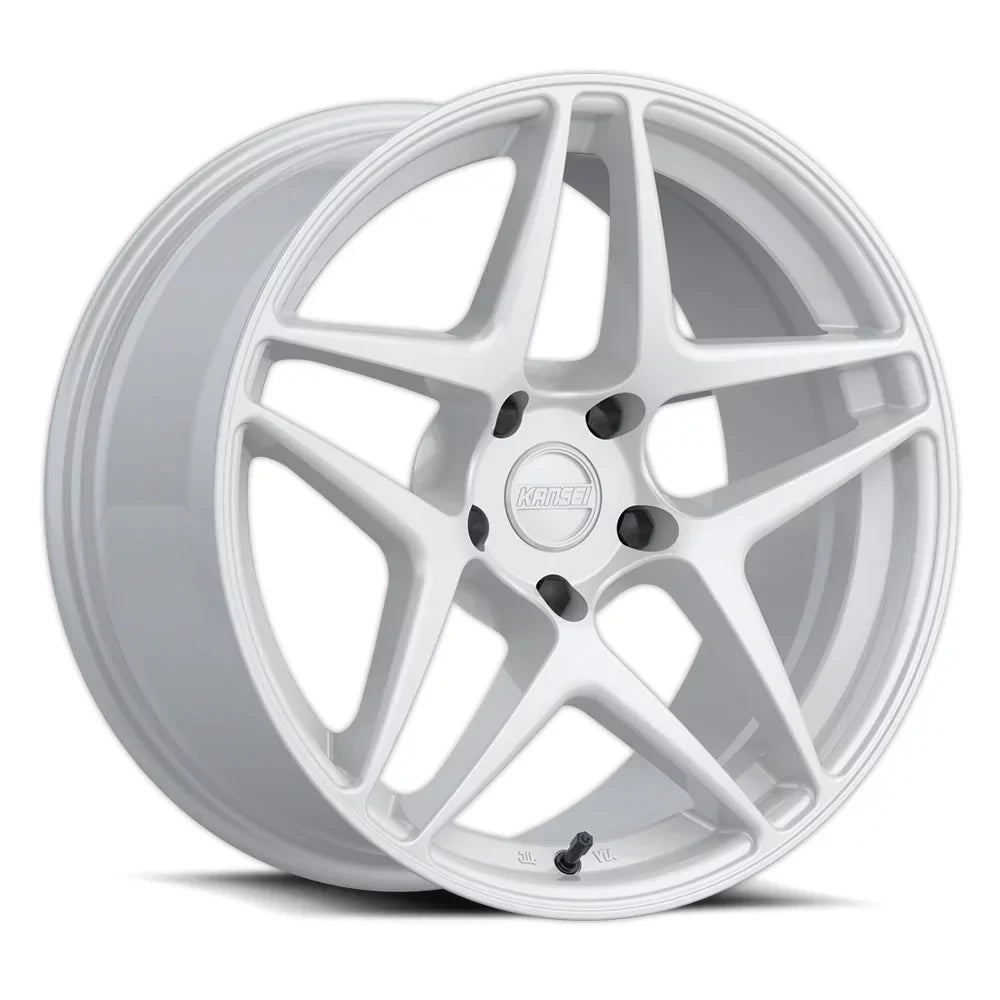 18x9 5x100 K15W Astro Wheel Gloss (22mm) Kansei White