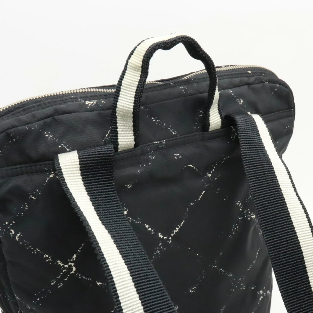 Pre-Owned Travel Old Black Rucksack Line CHANEL Daypack (Good) Nylon Backpack Chanel Jacquard