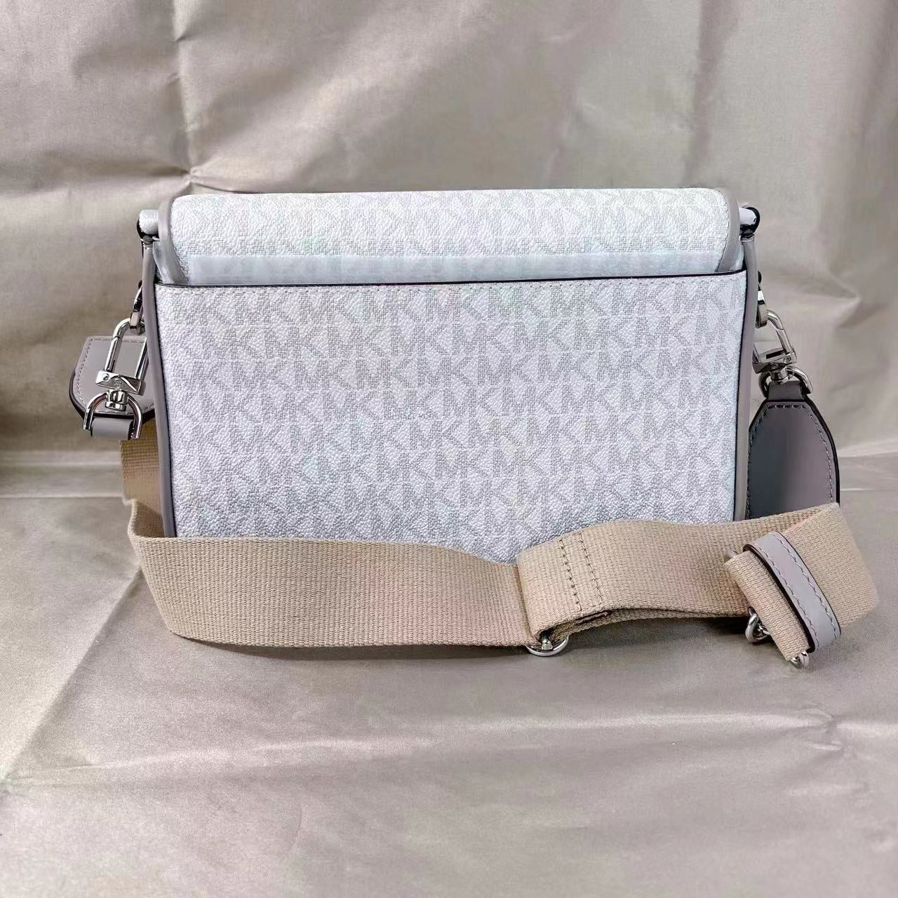 MESSENGER KORS BAG MICHAEL BRADSHAW OPT/PGREY 30S1S2BM2B MEDIUM LOGO