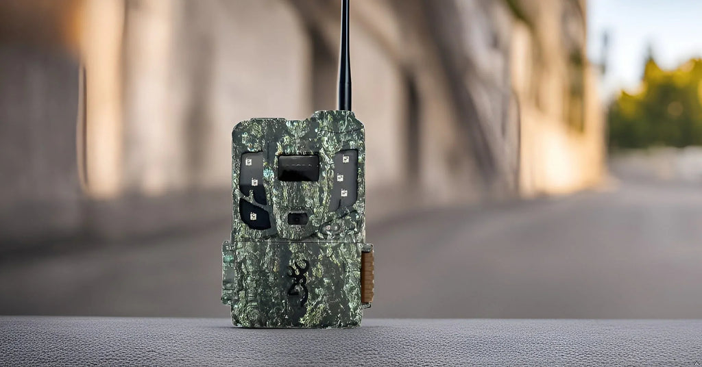 Pro Max HD Box Scout Browning M/Card w/32GB & 10PK Reader Security TrailCamera,