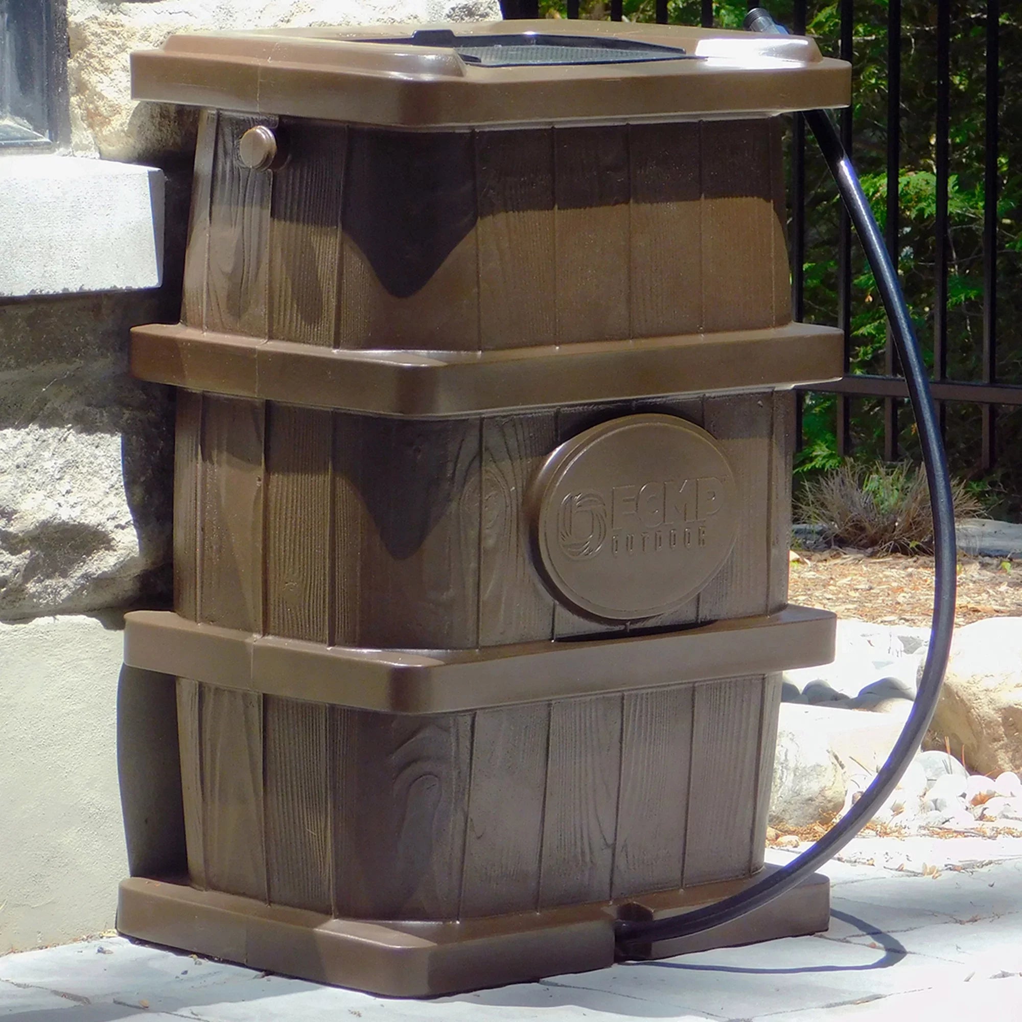 FCMP WG4000 Water 45 Brown Barrel, Outdoor Grain Catcher Rain Gallon Wood