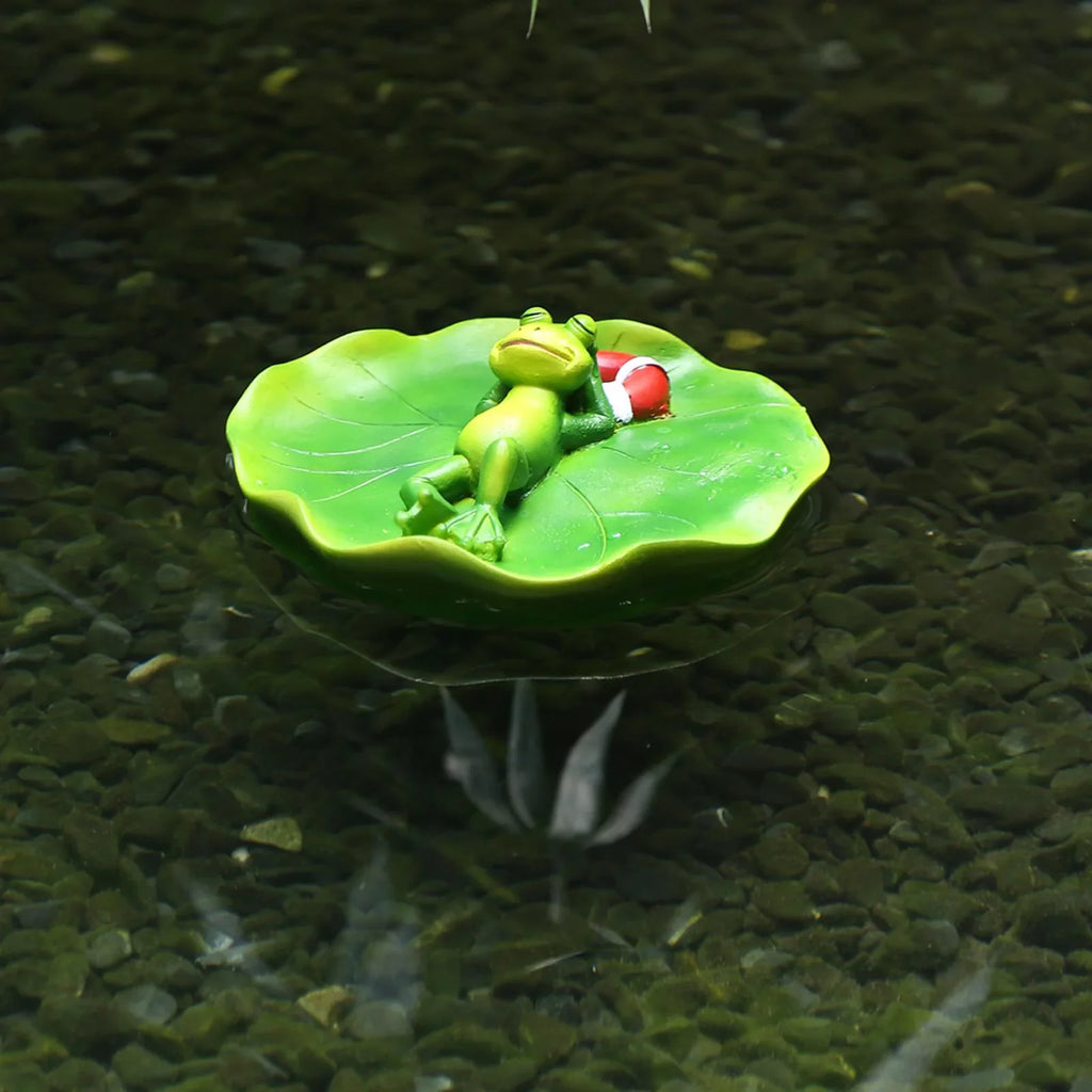 Shelf for Animals Simulation Water Figurine Office DIY Statue Floating Frog Tabletop Garden Decor Accessories Ornament Crafts Pool