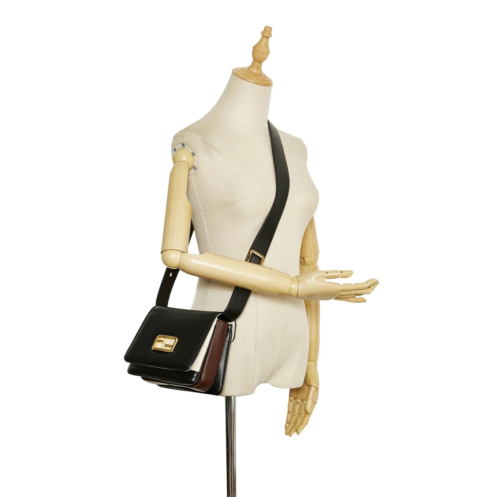 Pre-Owned Unisex Crossbody Calf ID Leather Black Authenticated (Good) Bag Small Fendi
